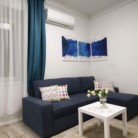 Viktoria Studioapartman Дьєр Екстер'єр фото